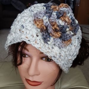 New-WOT Headband with flower detail, hand crocheted, floral